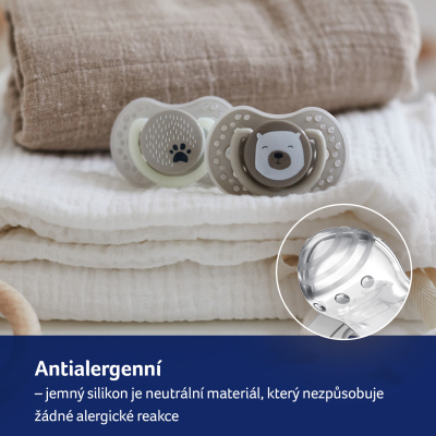 LOVI Dudlík svítící silikonový dynamický mini BUDDY BEAR 0-2m 2ks