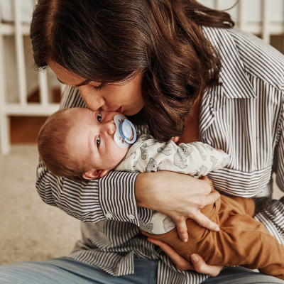 Canpol babies Silikónový cumlík s okrúhlou špičkou 0-6m PASTELOVE