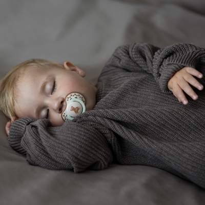 LOVI Cumlík svietiaci silikónový dynamický TEDDY LOVE  6-18m 2ks